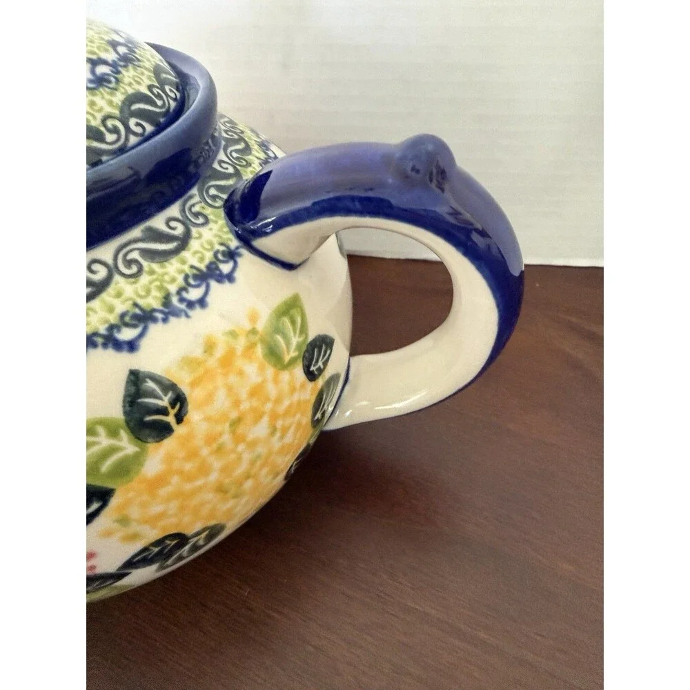 Uno Alla Volta Polish Pottery Teapot By Arek and Ewa Of Brzeg ~ Hydrangea Haven